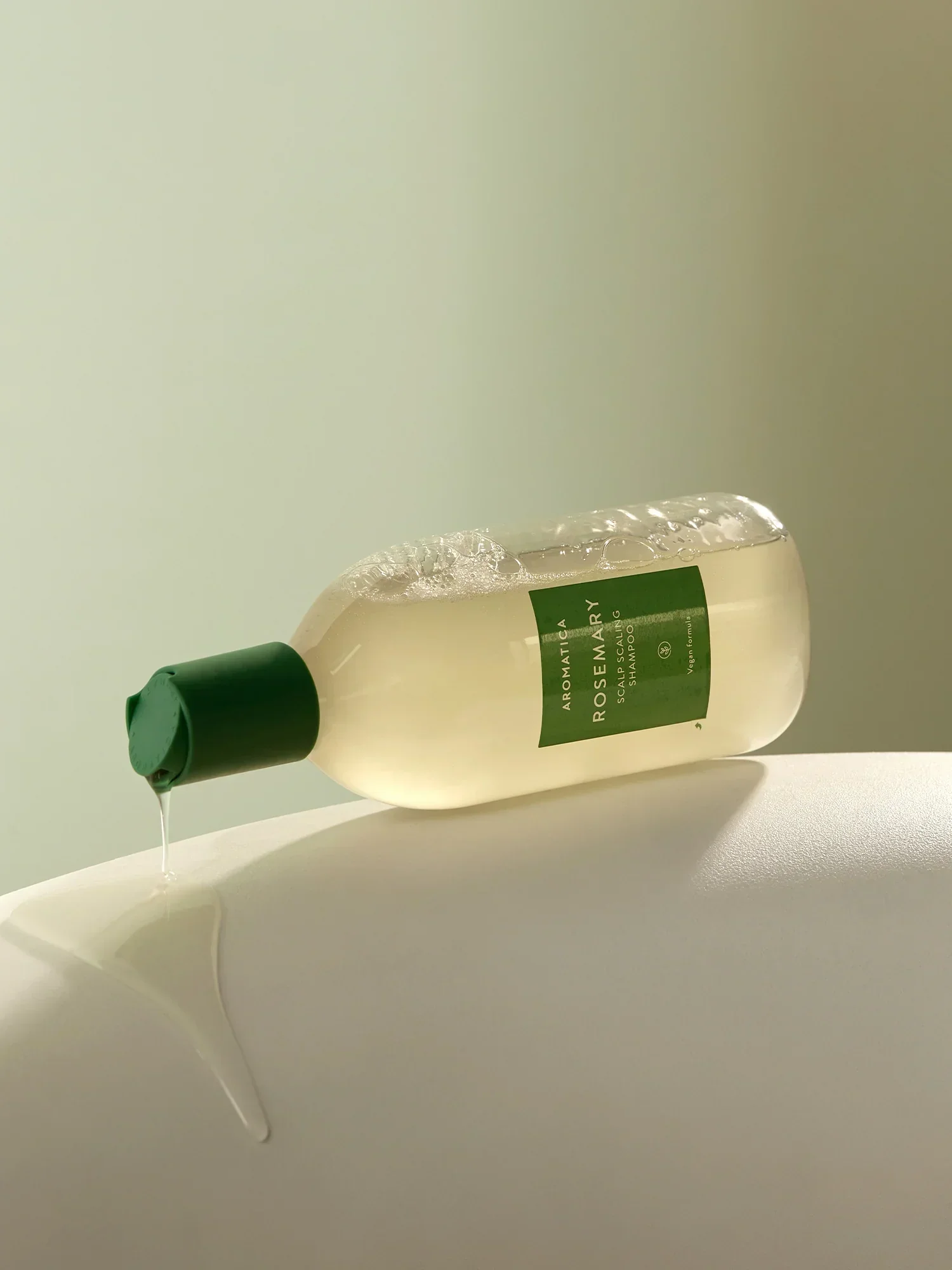 AROMATICA Rosemary Scalp Scaling Shampoo